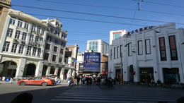 阿信参访苹果库比提诺 透露Mayday演唱会大电影与Appl